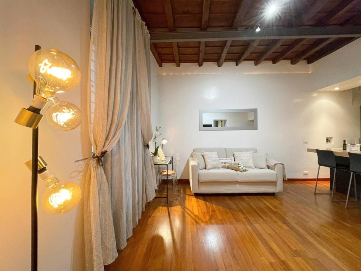 Pantheon Grand Apartment *